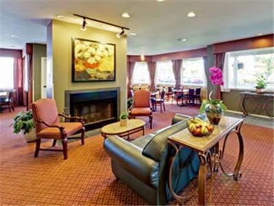 Hawthorn Suites By Wyndham Kent, Wa Exteriör bild